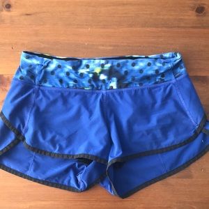 Lululemon women’s Speed shorts blue size 4